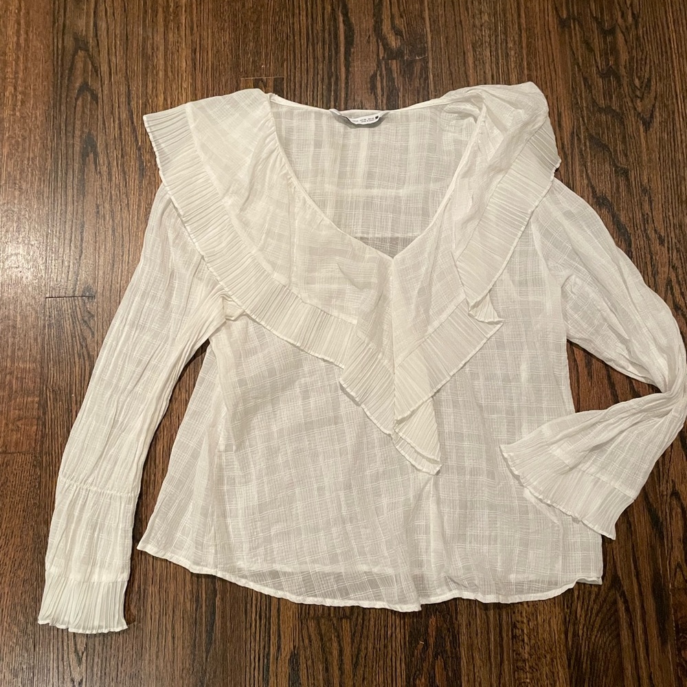 Zara ruffle blouse, white, size XS (fits like small), white